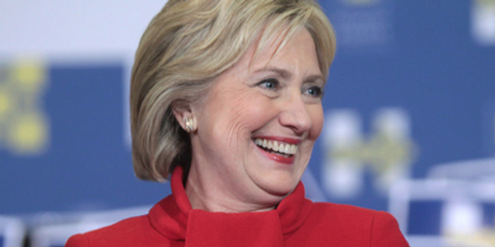 Traditionell denkende Männer lehnen Hillary Clinton wegen ihres Geschlechtes ab. Traditionell denkende Männer lehnen Hillary Clinton wegen ihres Geschlechtes ab.