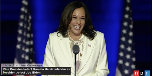 Kamala Harris trug weisse Kleidung in Erinnerung an die Kämpferinnen für das Frauenstimmrecht. Kamala Harris trug weisse Kleidung in Erinnerung an die Kämpferinnen für das Frauenstimmrecht.