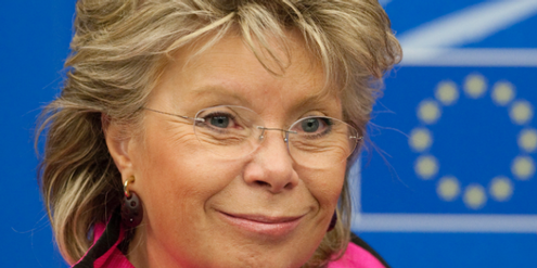Viviane Reding, frühere EU-Justizkommissarin, hatte eine 40-Prozent-Frauenquote vorgeschlagen. Viviane Reding, frühere EU-Justizkommissarin, hatte eine 40-Prozent-Frauenquote vorgeschlagen.